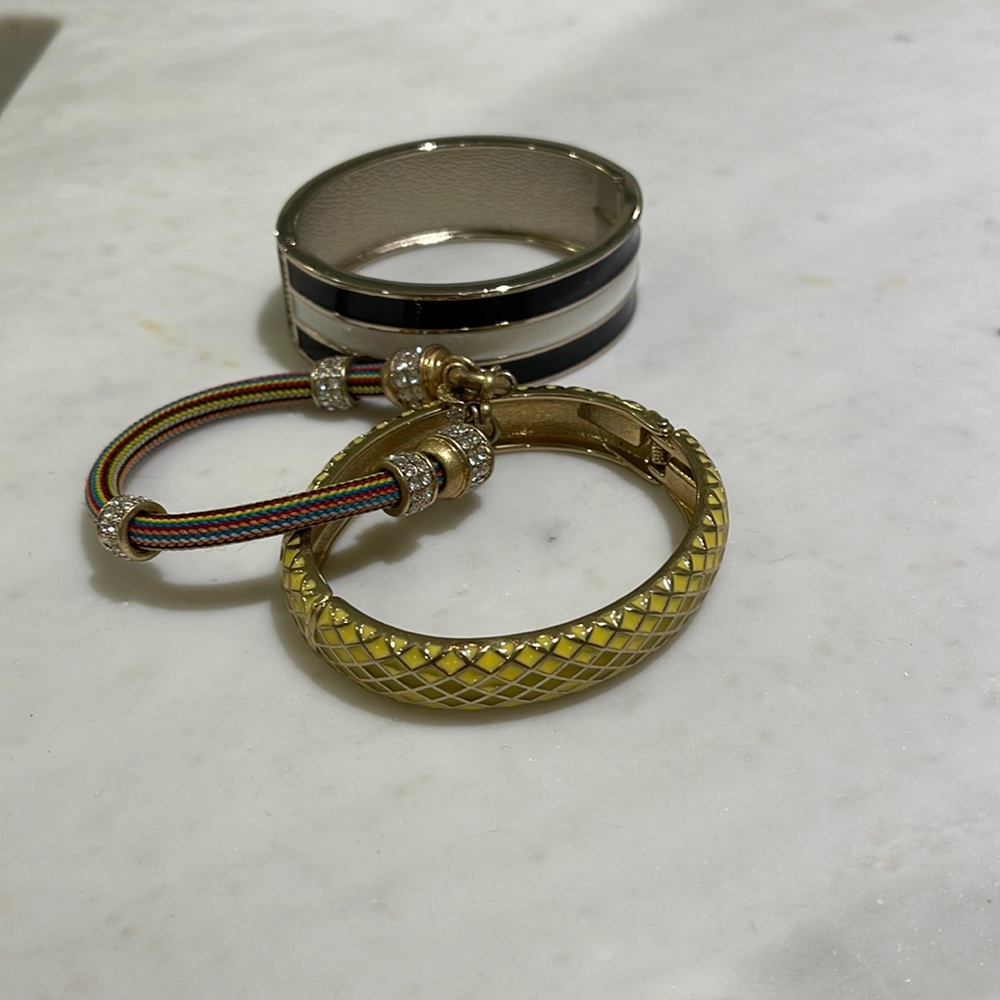 Woman’s bracelet